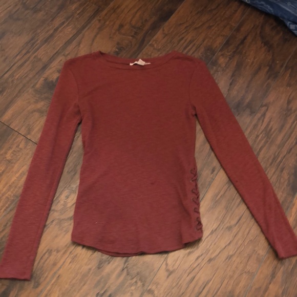 long sleeve shirt - Picture 1 of 3